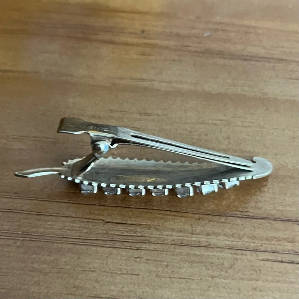 BOGO Vintage Gold Tone Rhinestone Leaf Hair Clip